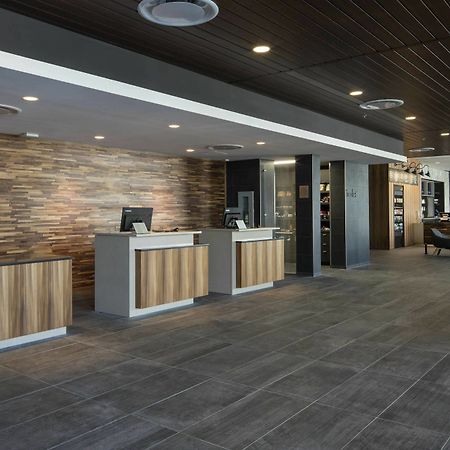 Courtyard By Marriott Принс Джордж Екстериор снимка